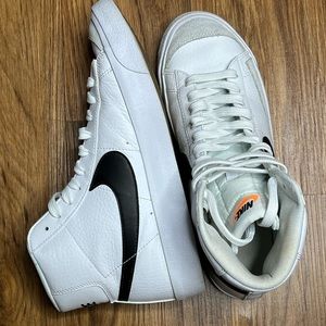 Big Kids Nike Blazer Mid 77